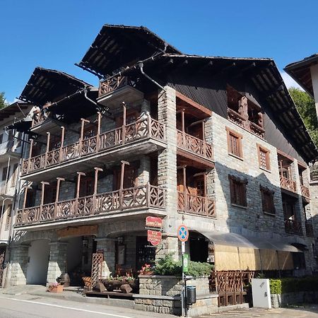 Appartamento Stone House Viu - Location Blue Esterno foto