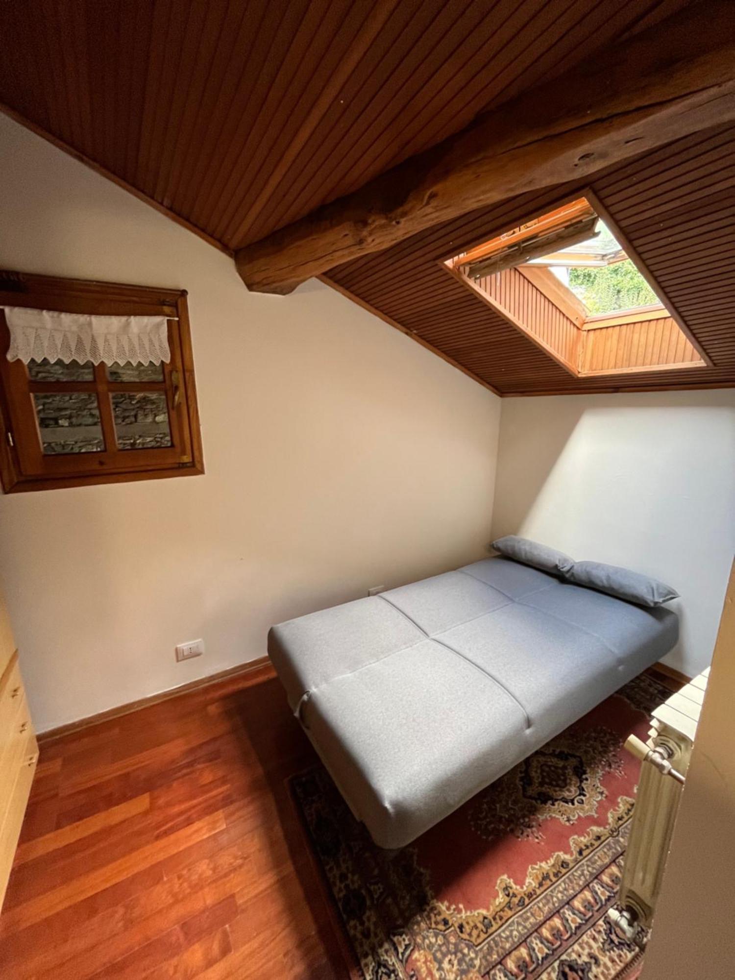 Appartamento Stone House Viu - Location Blue Esterno foto